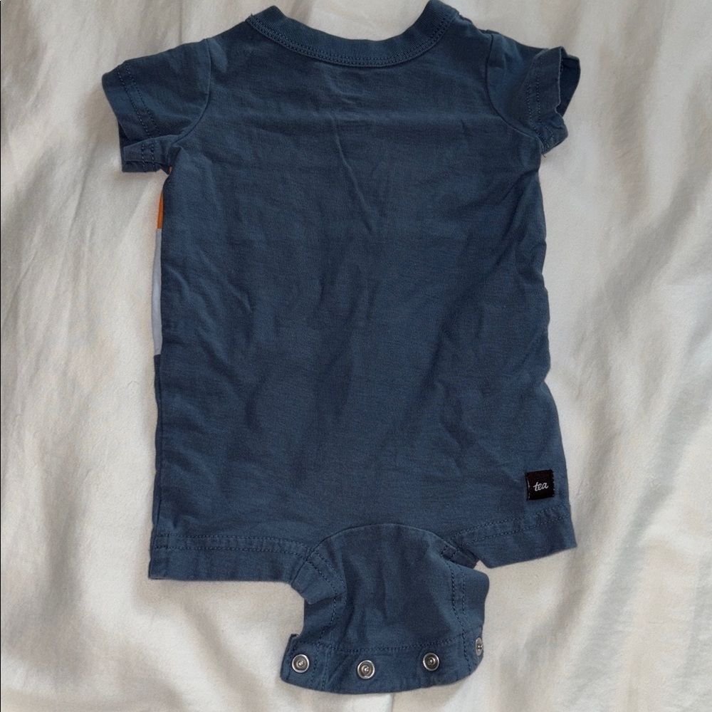 Tea Collection Baby Boy Romper 0-3M - Picture 4 of 4